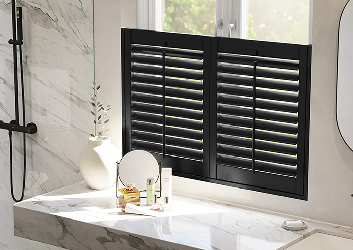 Kensington, Onyx Black - Cafe Style Plantation Shutter - Image 5